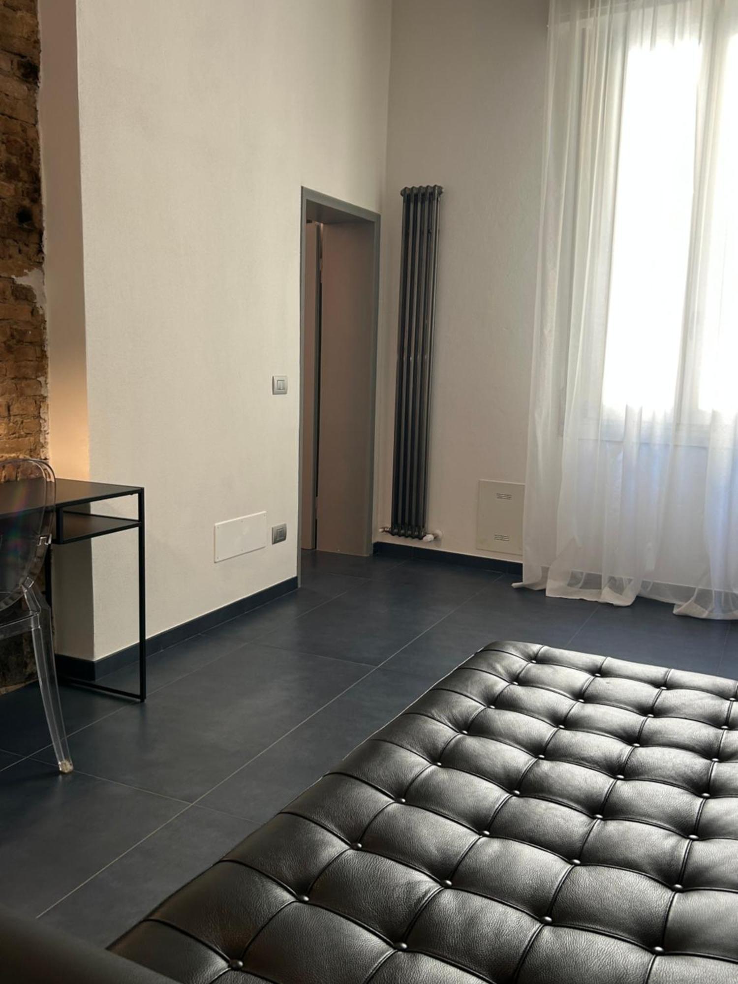Domus Apartment Modena Exterior photo